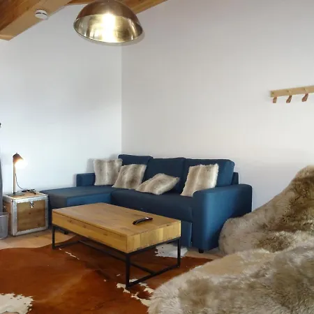 Chalet Skis Aux Pieds Avec Jacuzzi Et Sauna Chalet
