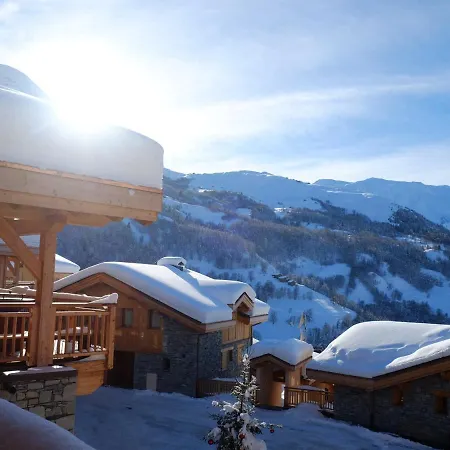 Chalet Chalet Skis Aux Pieds Avec Jacuzzi Et Sauna